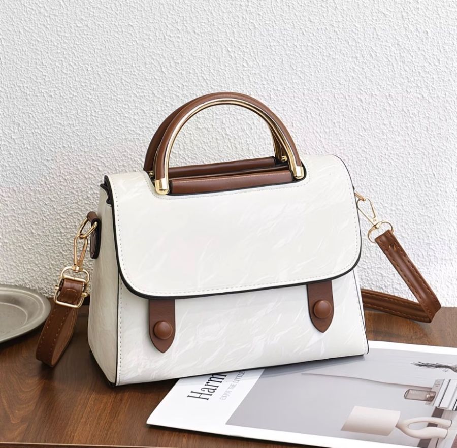 Women's Bag 2026 New Spring Summer High-End Luxury Niche Small Square Bag Vintage Internet-Famous Shoulder Handbag Crossbody Bag